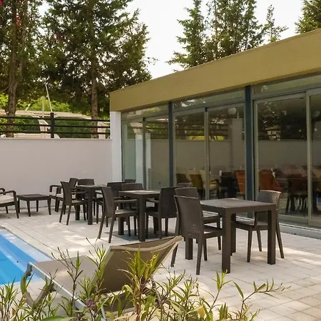 Hotel Iberis Lara 3*