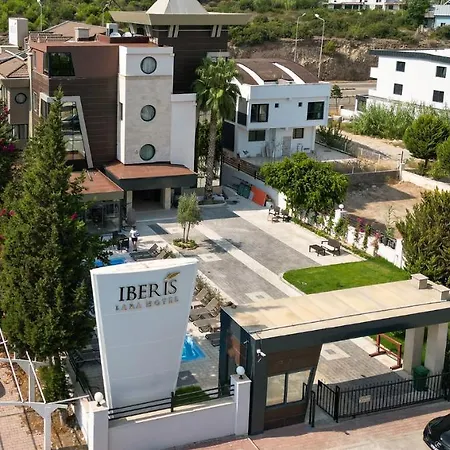 Hotel Iberis Lara 3*