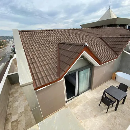 Iberis Lara 3*